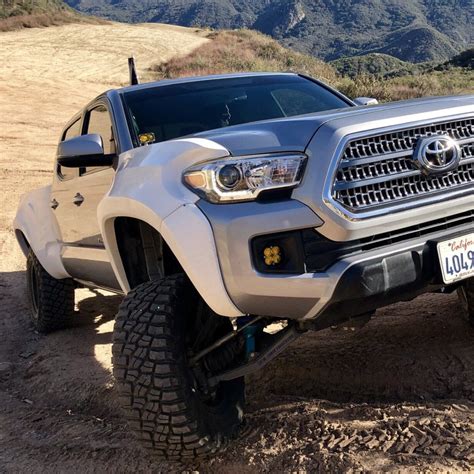 toyota tacoma fender flare kit.